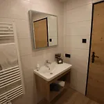 شقة Enzian
