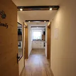 Enzian Apartamento *